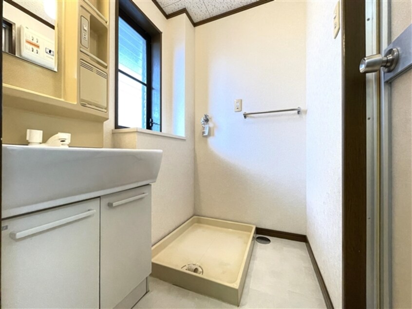 洗面所 コモド西条