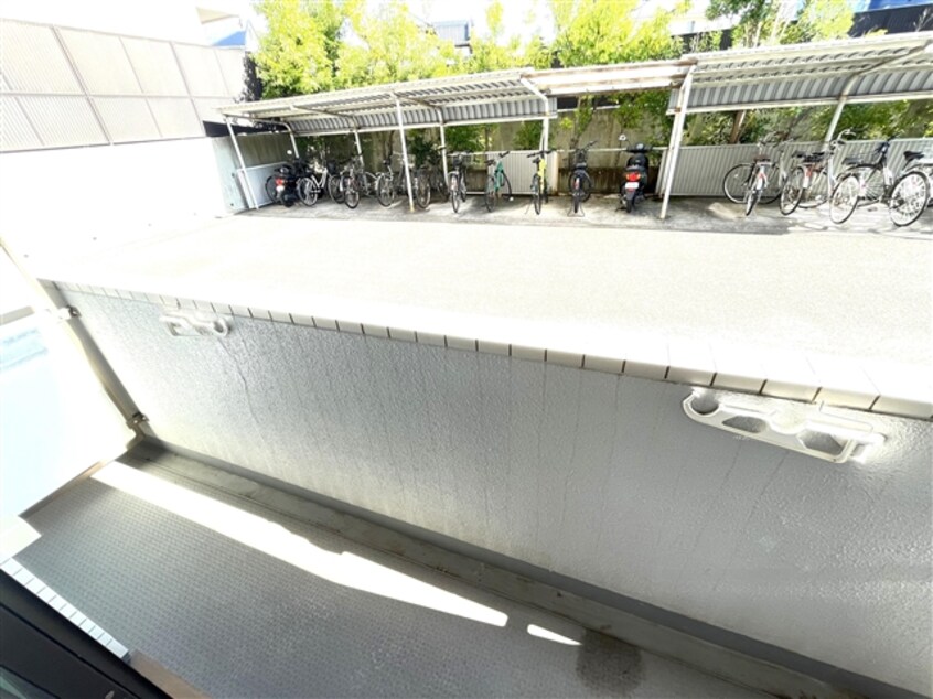 バルコニー コモド西条