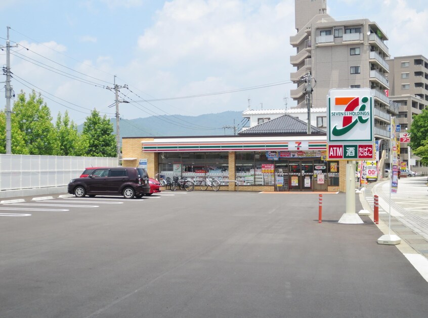 セブンイレブン東広島西条中央1丁目店(コンビニ)まで184m 【2025/9 新築】フェリーチェ中央