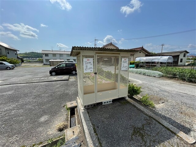 ごみステーション コーポ上丸
