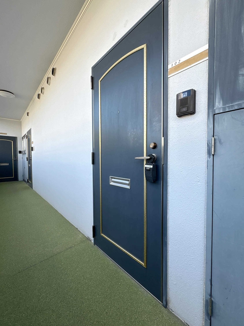 玄関 ネットビル3