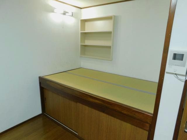 ロフト 奥羽本線・山形線/山形駅 バス23分東青田3丁目下車:停歩3分 1階 築30年