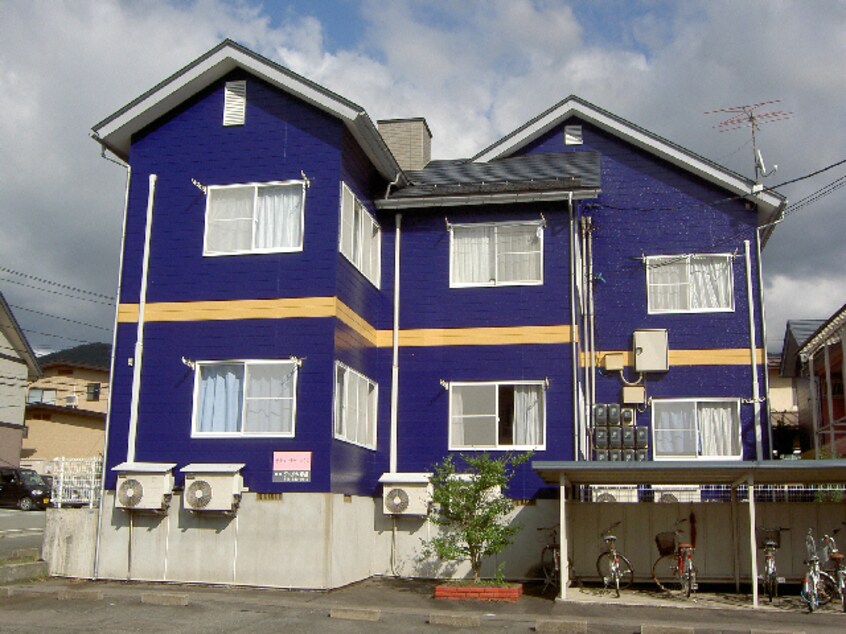  奥羽本線・山形線/山形駅 バス23分東青田3丁目下車:停歩8分 2階 築31年