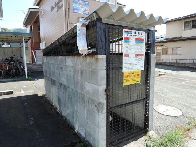 敷地内ごみ置き場 奥羽本線・山形線/山形駅 バス23分東青田3丁目下車:停歩8分 2階 築30年