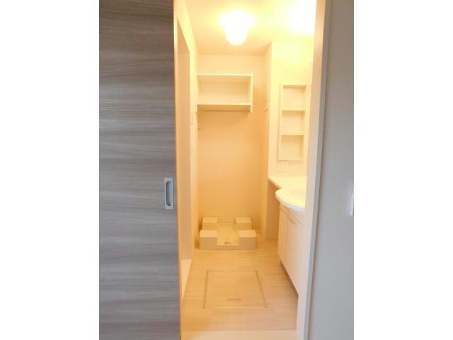  奥羽本線・山形線/山形駅 徒歩25分 2階 築8年