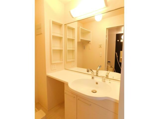  奥羽本線・山形線/山形駅 徒歩25分 2階 築8年