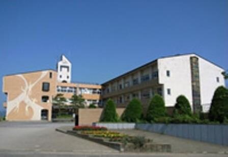 伊達市立桃陵中学校(中学校/中等教育学校)まで1334m 菅野貸家(保原)