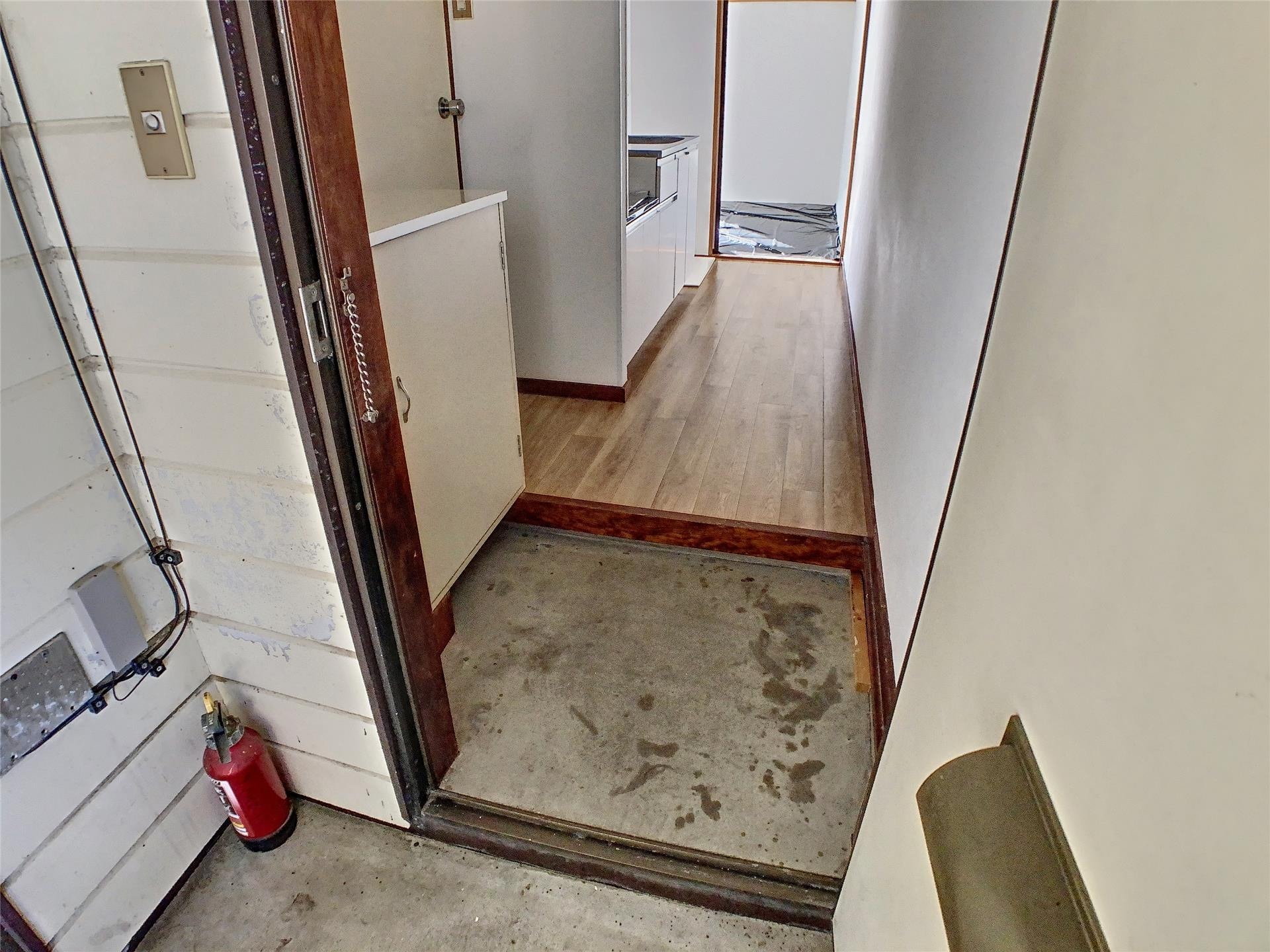  ハイツプラスワン