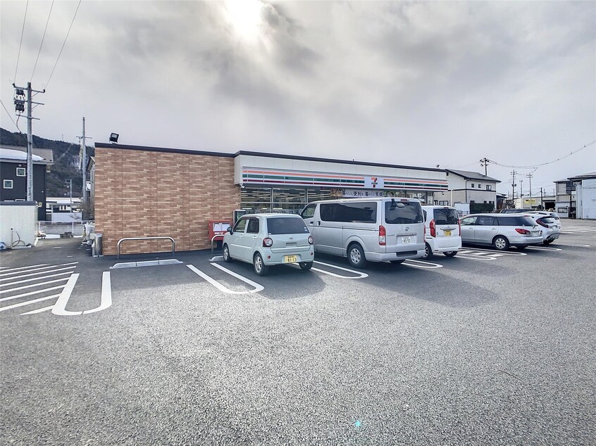 セブンイレブン福島福商前店(コンビニ)まで86m レジオンドヌール