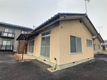 香内貸家