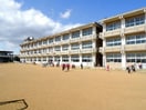 福島市立瀬上小学校(小学校)まで1135m エポアール瀬戸B棟