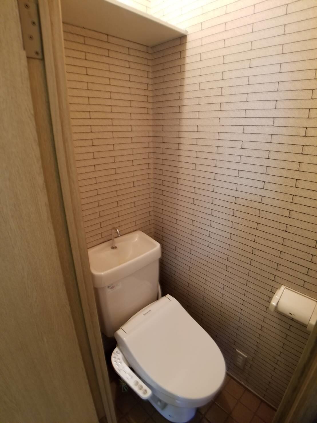  ルナアベニュー