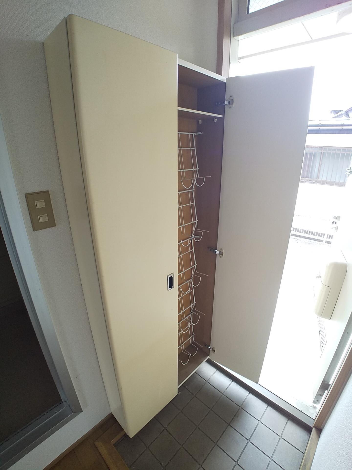  ルナアベニュー