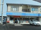 ローソン福島泉店(コンビニ)まで555m 清水ケ丘ハイツ