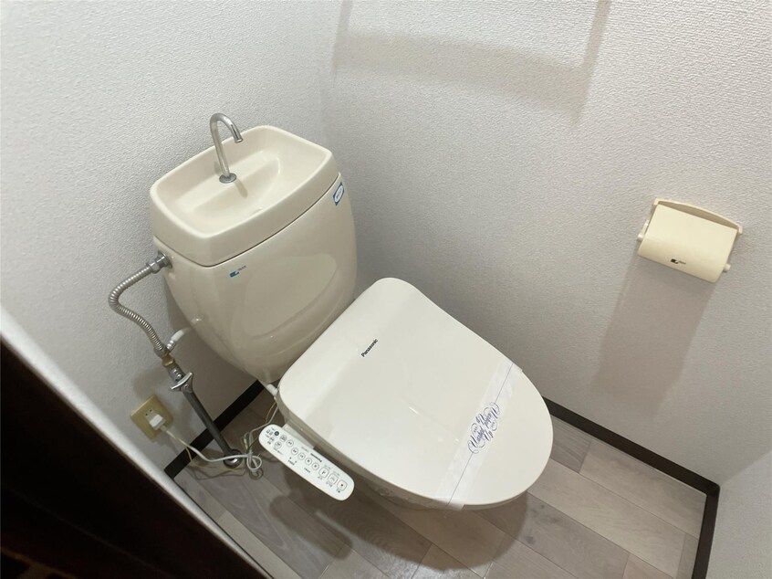  エレガンス赤橋