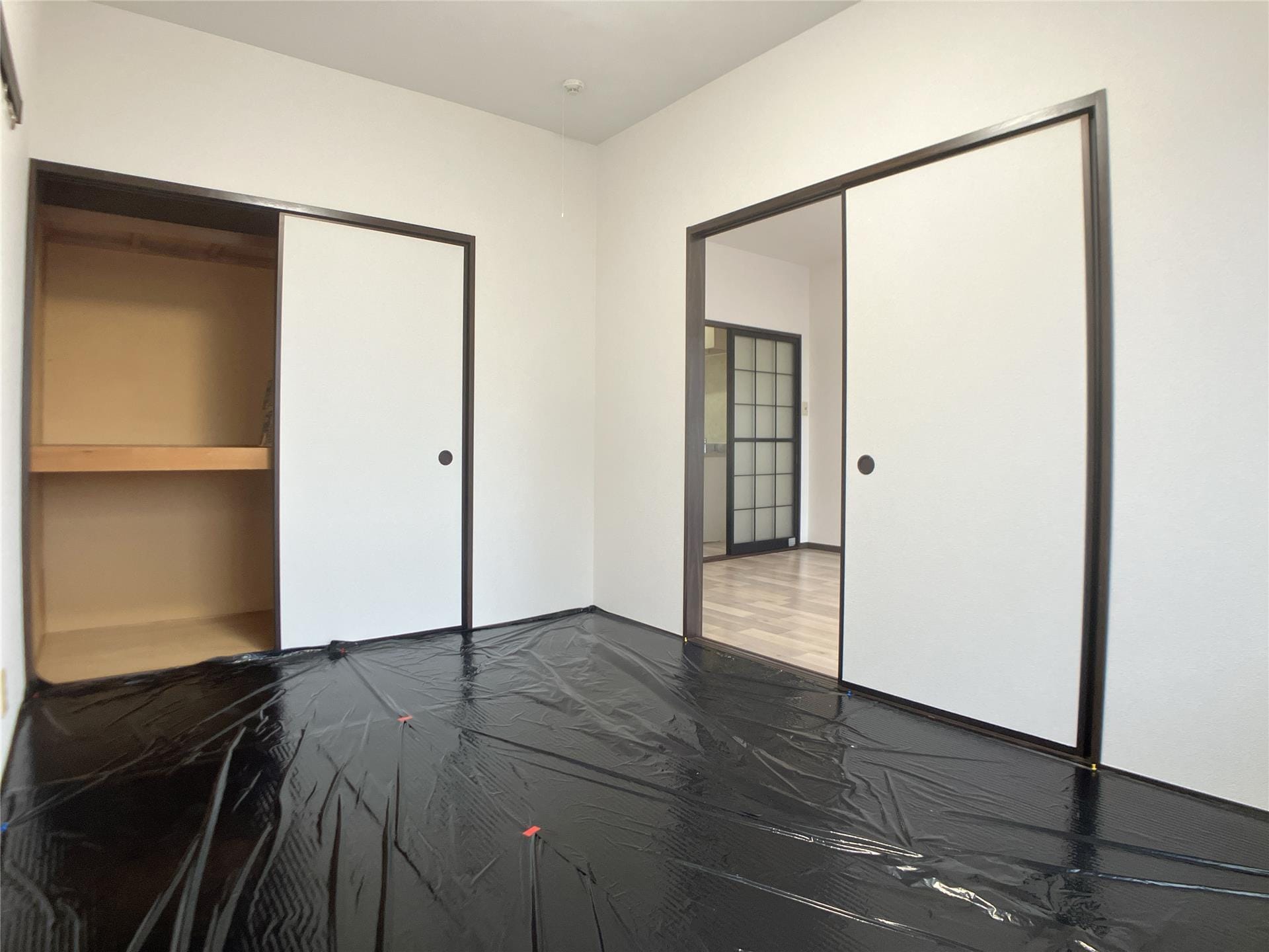  エレガンス赤橋