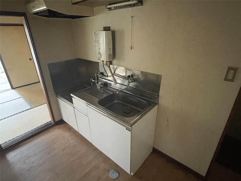  小国コーポラス