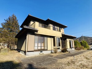 国見貸家（内谷字舘脇）