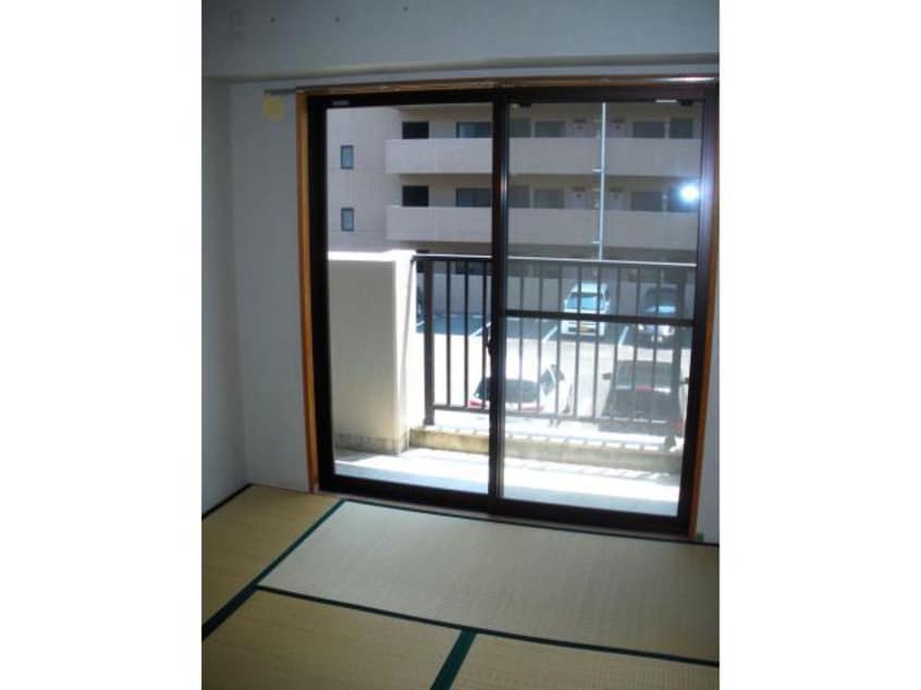 和室 グレース伏見Ａ・Ｂ