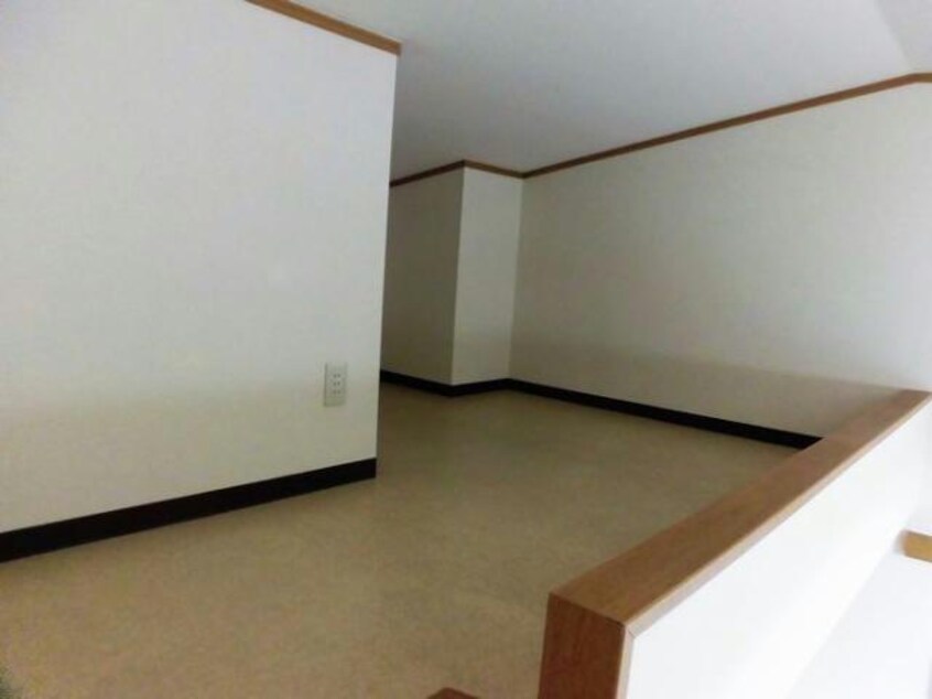 ロフト ロイヤルキャビン