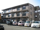 リヴァーサイドヴィレッジ