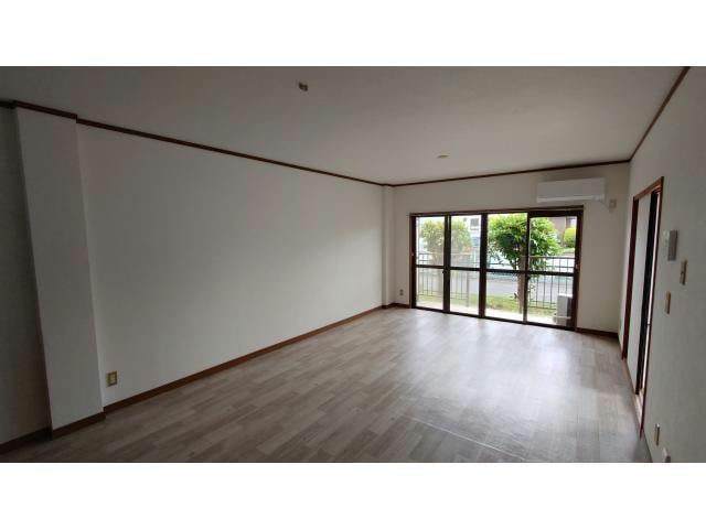  メゾンホワイトウィング