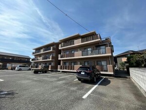 ロイヤルヒルズ土屋