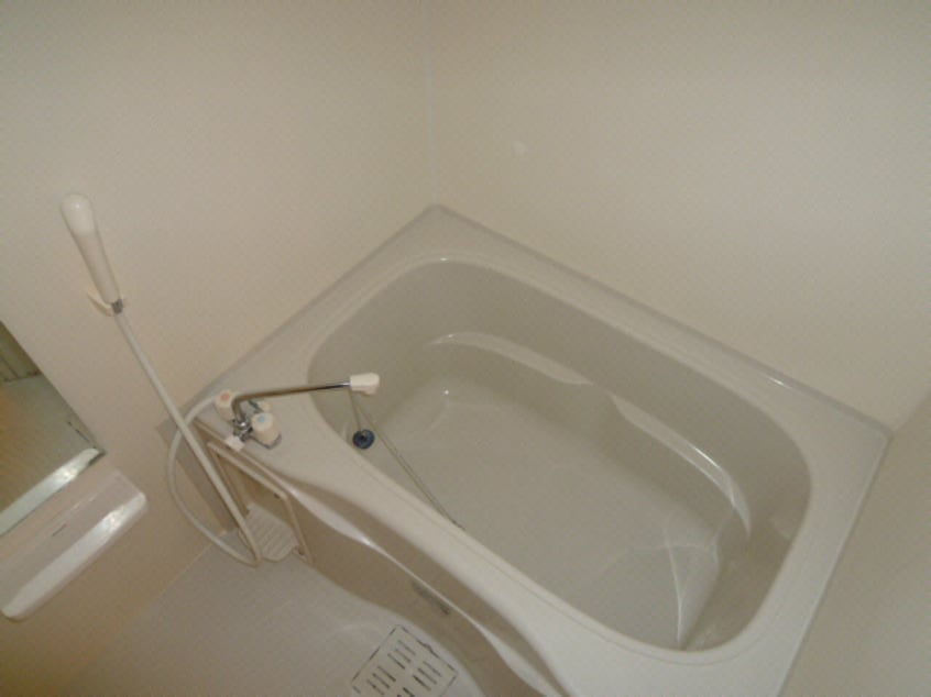 風呂 ラコリンヌ　ダボンドンス