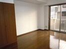 洋室 小坂マンション