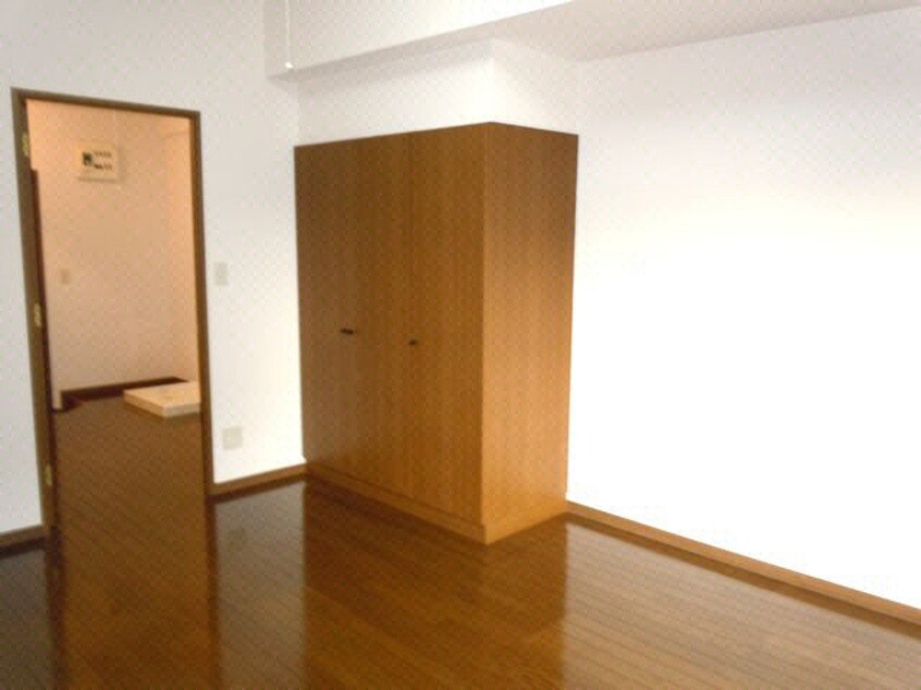洋室 小坂マンション