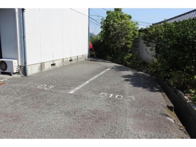  サーティンガーデンD