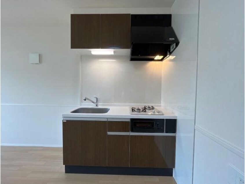  メゾン・ココ岩波