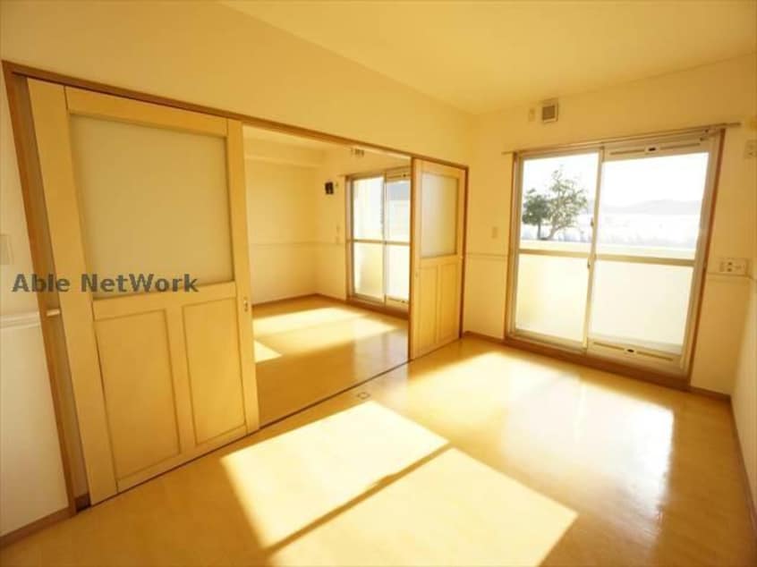  ヴァンティーア