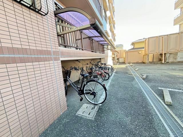  東マンションⅡ