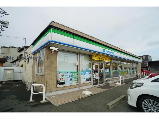 ファミリーマート豊橋瓜郷前川店(コンビニ)まで513m プランドールソシア