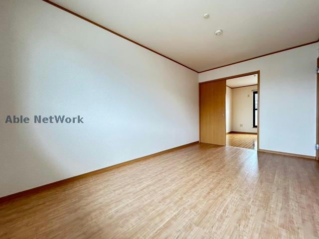 ※同型タイプです。（B103） Sankirai