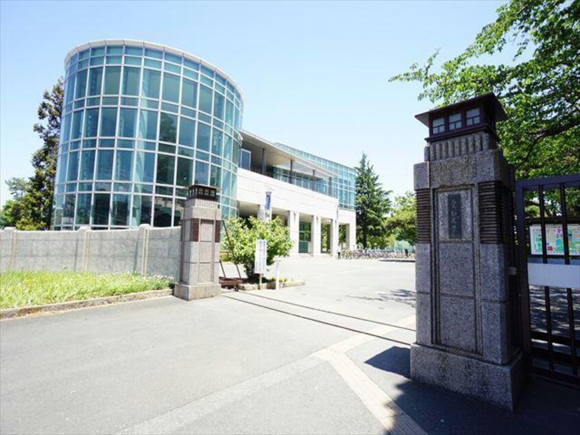 私立愛知大学豊橋キャンパス(大学/短大/専門学校)まで1738m パーク柱