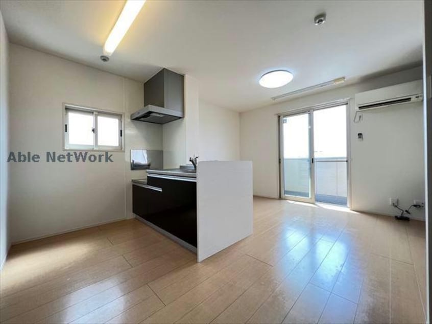  プール・トゥジュール