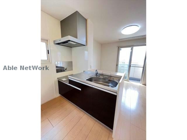  プール・トゥジュール