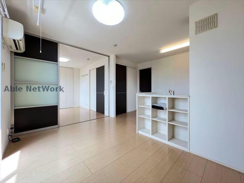  プール・トゥジュール