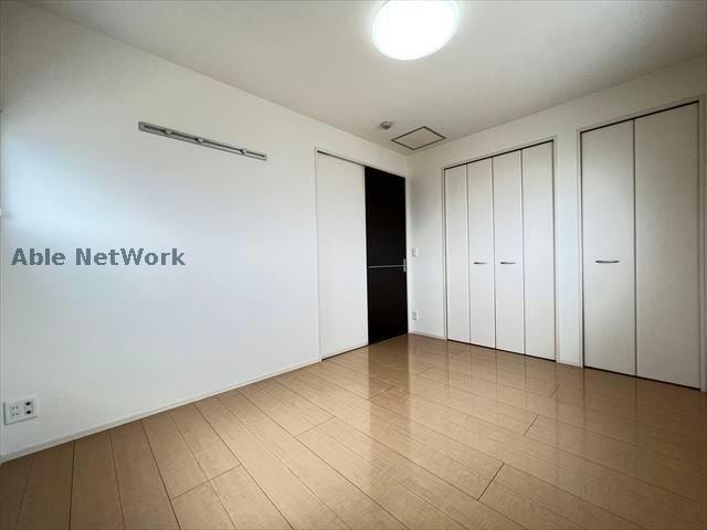  プール・トゥジュール