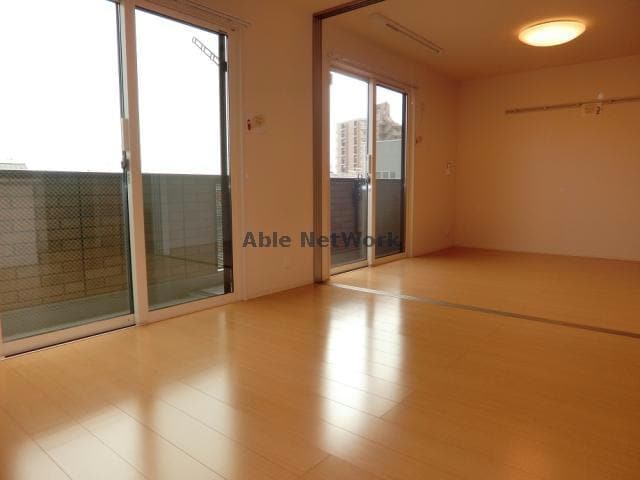 同型物件 ラ・フィーネ東田　Ｂ棟