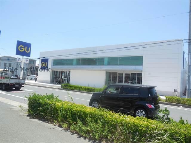 ジーユー豊橋小向店(ショッピングセンター/アウトレットモール)まで648m PLACE MILILANI