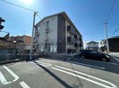 オアシス西小鷹野の外観