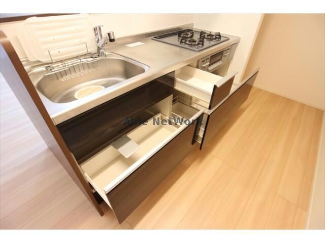  ファームヴィレッジ三番館