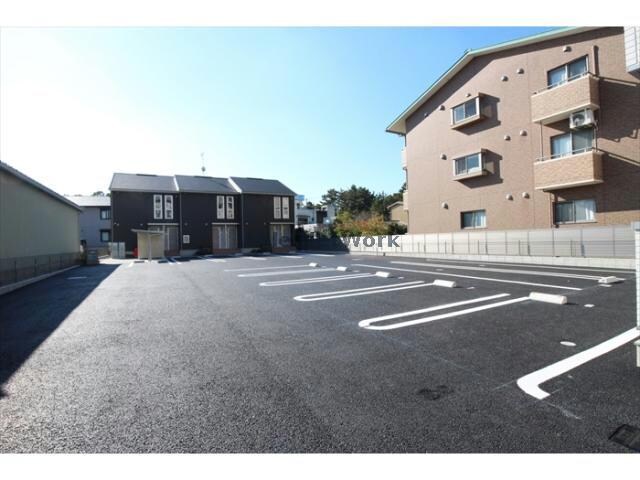  グリーンパーク弥生　A棟