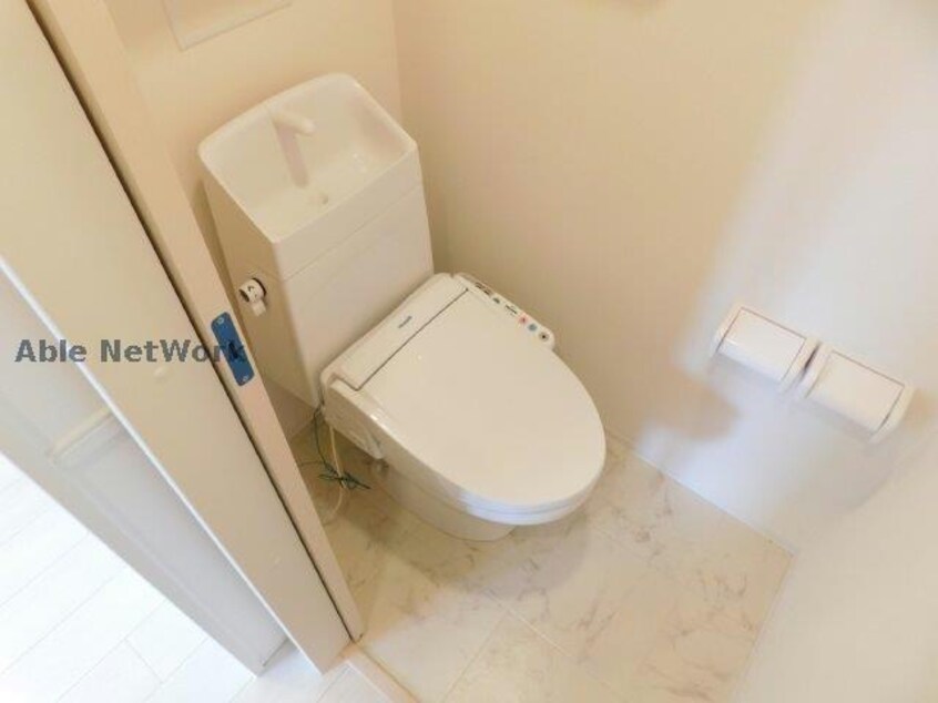 同型写真 Jiro東幸