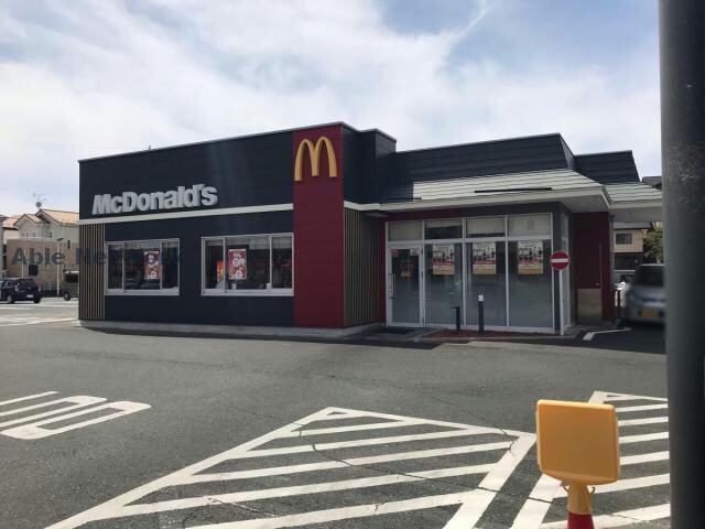 マクドナルド豊橋牛川店(その他飲食（ファミレスなど）)まで765m 青い空