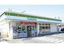 ファミリーマート豊川蔵子二丁目店(コンビニ)まで504m ミエル　ノール