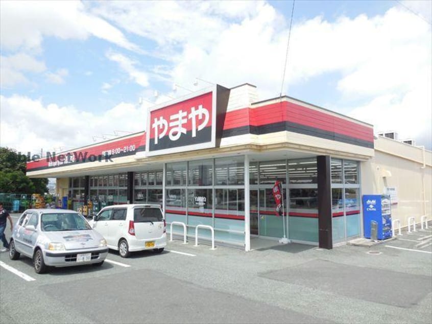 やまや柱店(ディスカウントショップ)まで428m リブリオポラA